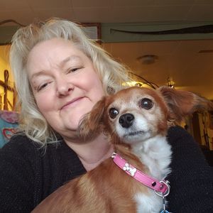 Meet your Posher, Roxanne